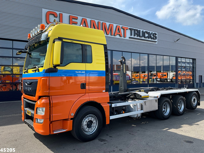 MAN TGX 35.440 Euro 6 8x4 26 Ton haakarmsysteem - شاحنة ذات الخطاف: صور 2 MAN TGX 35.440 Euro 6 8x4 26 Ton haakarmsysteem - شاحنة ذات الخطاف: صور 2