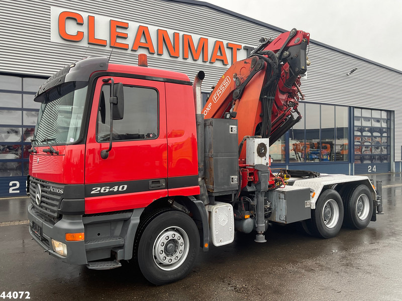 Mercedes-Benz Actros 2640 6x4 Fassi 60 Tonmeter laadkraan + Fly-jib - شاحنة جرار: صور 2 Mercedes-Benz Actros 2640 6x4 Fassi 60 Tonmeter laadkraan + Fly-jib - شاحنة جرار: صور 2