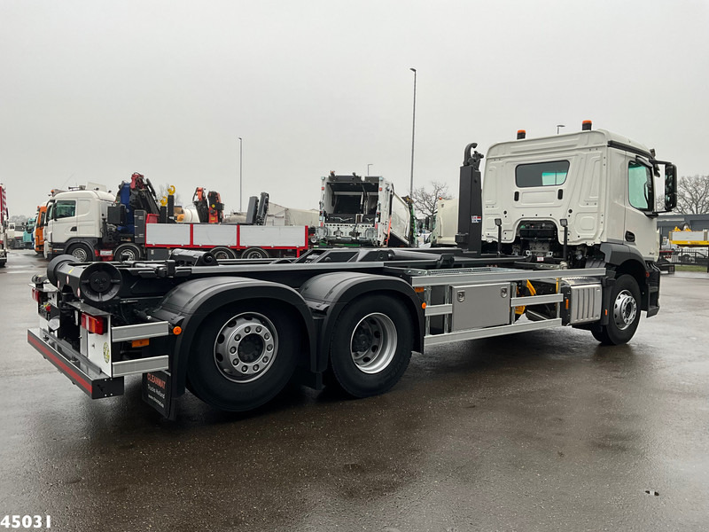 Mercedes-Benz Actros 2643 VDL 21 Ton haakarmsysteem - شاحنة ذات الخطاف: صور 5 Mercedes-Benz Actros 2643 VDL 21 Ton haakarmsysteem - شاحنة ذات الخطاف: صور 5