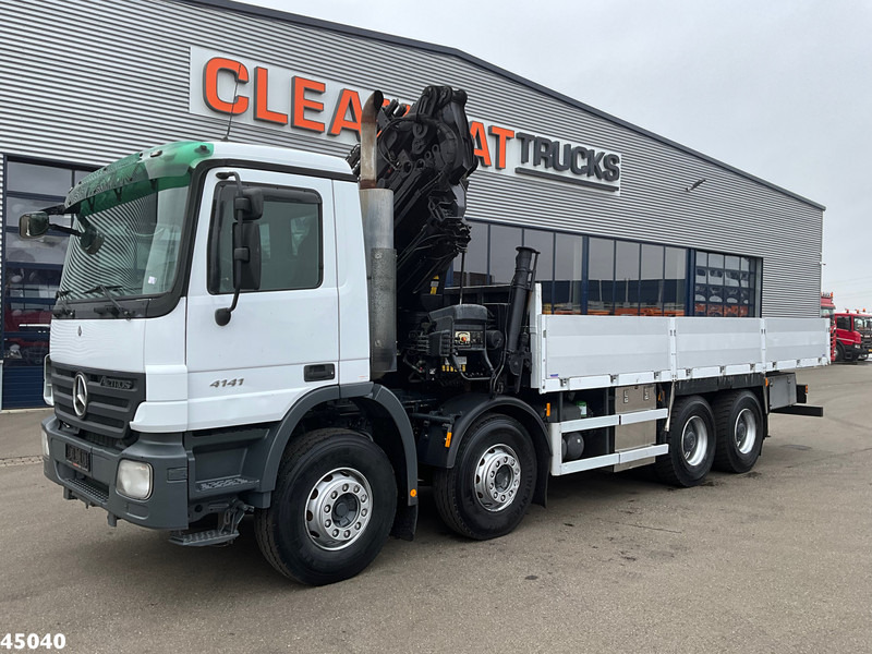 Mercedes-Benz Actros 4141 8x4 manual Hiab 32 Tonmeter laadkraan + Fly-jib - شاحنة كرين: صور 2 Mercedes-Benz Actros 4141 8x4 manual Hiab 32 Tonmeter laadkraan + Fly-jib - شاحنة كرين: صور 2