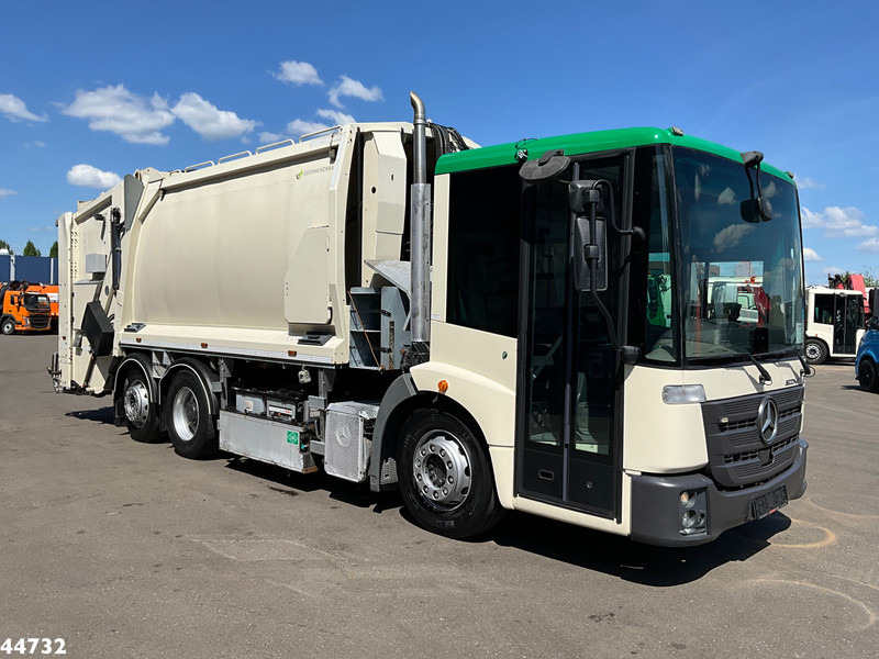 Mercedes-Benz Econic 2630 Euro 6 CNG Norba MF 300 18m³ 2 compartimenten just 137.620 km! - شاحنة القمامة: صور 4 Mercedes-Benz Econic 2630 Euro 6 CNG Norba MF 300 18m³ 2 compartimenten just 137.620 km! - شاحنة القمامة: صور 4