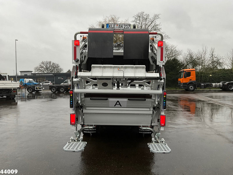 Mitsubishi Canter 9C18 Zoeller 7m³ - شاحنة القمامة: صور 4 Mitsubishi Canter 9C18 Zoeller 7m³ - شاحنة القمامة: صور 4