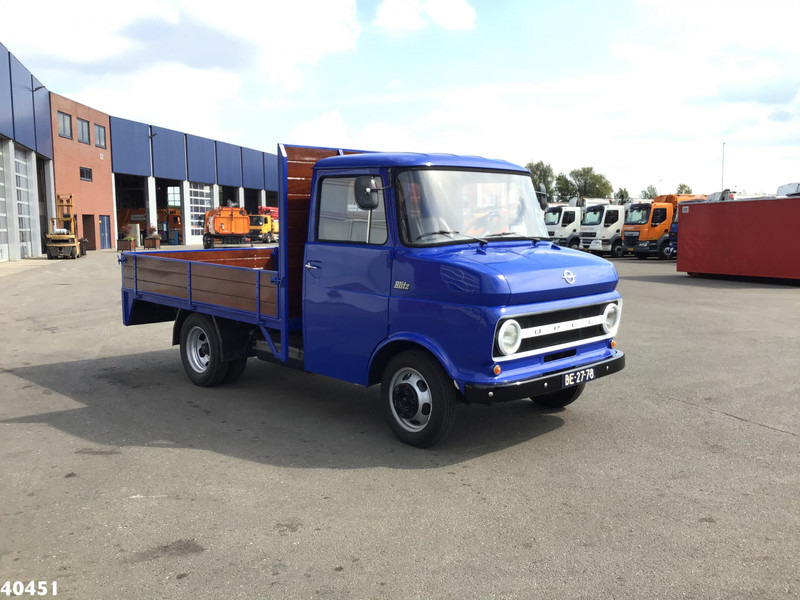 Opel BLITZ 300-6H - شاحنات مسطحة: صور 4 Opel BLITZ 300-6H - شاحنات مسطحة: صور 4