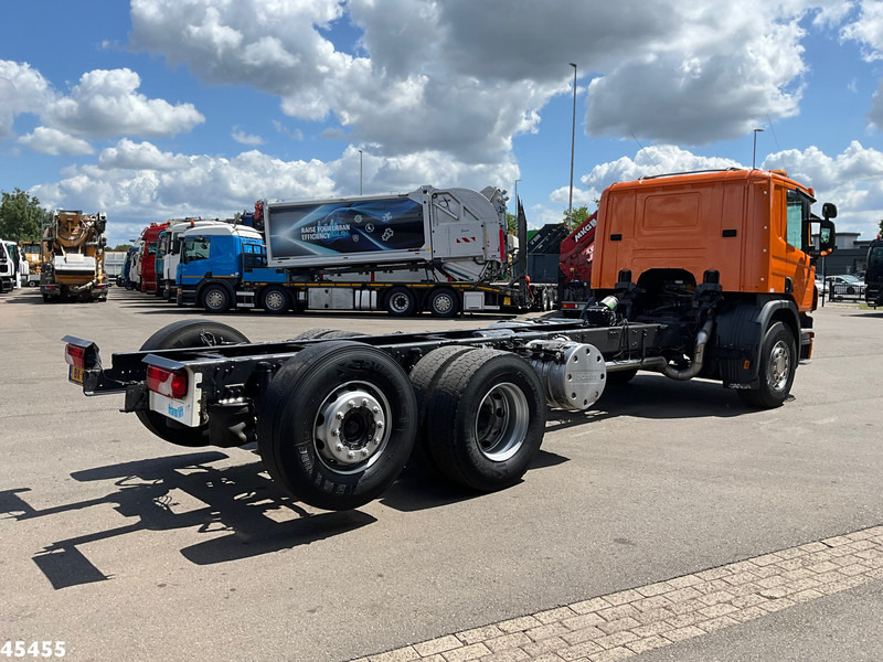 Scania P 280 6x2 Chassis Cabine with PTO Just 218.646 km! - الشاسيه شاحنة: صور 4 Scania P 280 6x2 Chassis Cabine with PTO Just 218.646 km! - الشاسيه شاحنة: صور 4