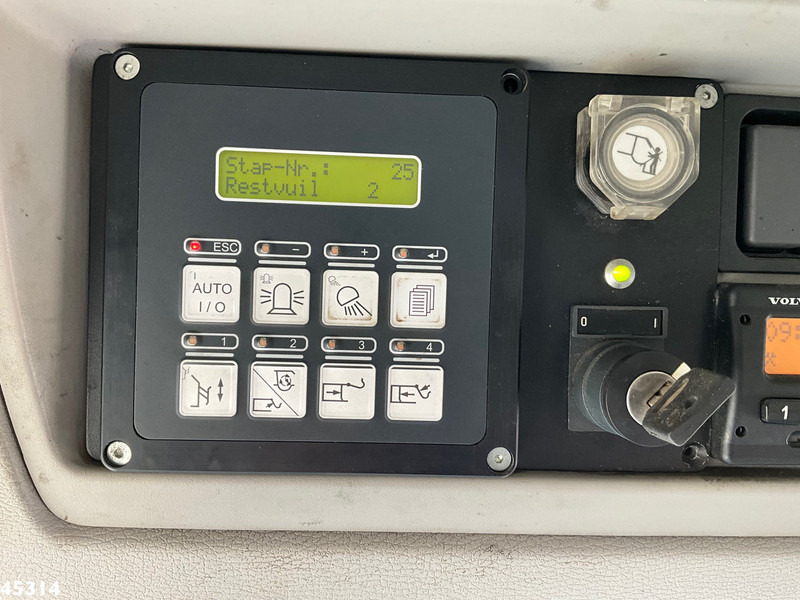 شاحنة القمامة Volvo FL 260 Zoeller 14m³: صور 18