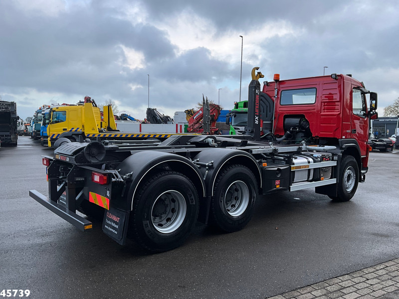 Volvo FM 330 6x4 Hiab 21 Ton haakarmsysteem Just 35.598 Km! - شاحنة ذات الخطاف: صور 3 Volvo FM 330 6x4 Hiab 21 Ton haakarmsysteem Just 35.598 Km! - شاحنة ذات الخطاف: صور 3