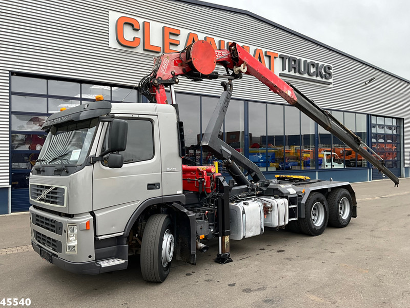 Volvo FM 340 6x4 Fassi 19 Tonmeter laadkraan - شاحنة ذات الخطاف, شاحنة كرين: صور 1 Volvo FM 340 6x4 Fassi 19 Tonmeter laadkraan - شاحنة ذات الخطاف, شاحنة كرين: صور 1