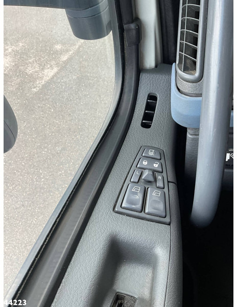 شاحنة جرار Volvo FM 340 HMF 12 Tonmeter laadkraan: صور 17 شاحنة جرار Volvo FM 340 HMF 12 Tonmeter laadkraan: صور 17