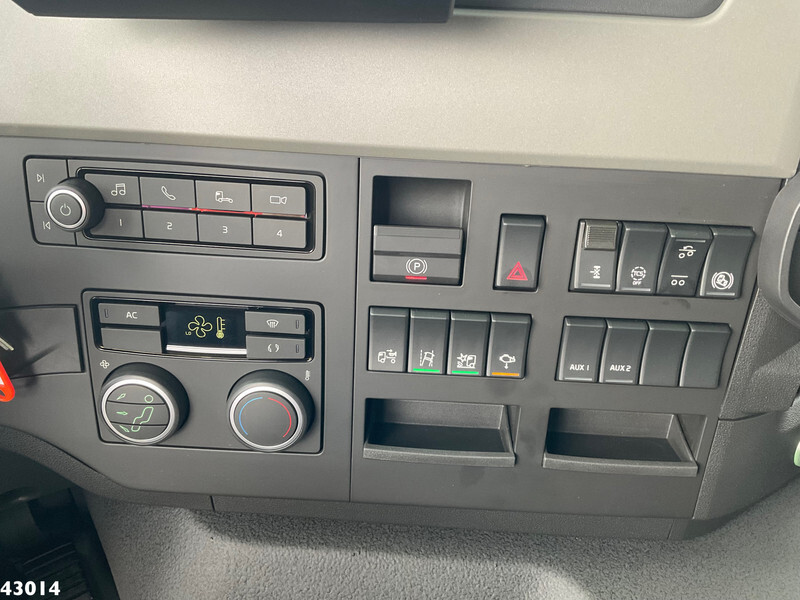 شاحنة ذات الخطاف, شاحنة كرين Volvo FM 430 HMF 23 Tonmeter laadkraan: صور 17