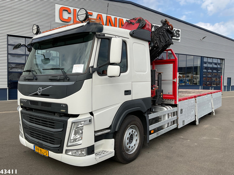 Volvo FM 500 Euro 6 HMF 32 Tonmeter laadkraan Just 166.643 km! - شاحنة كرين: صور 3 Volvo FM 500 Euro 6 HMF 32 Tonmeter laadkraan Just 166.643 km! - شاحنة كرين: صور 3