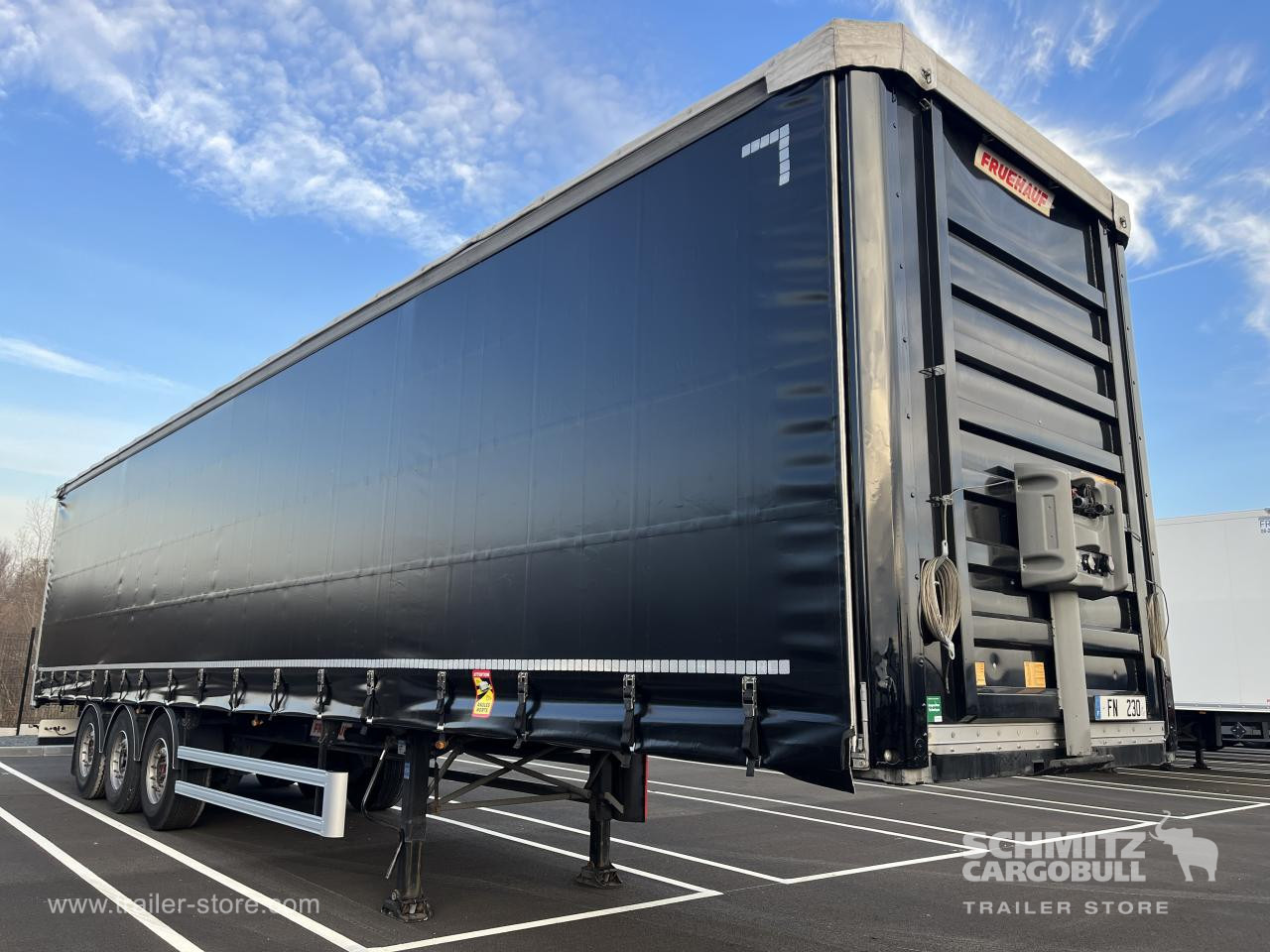 FRUEHAUF Curtainsider Standard - الخيمة نصف مقطورة: صور 1 FRUEHAUF Curtainsider Standard - الخيمة نصف مقطورة: صور 1