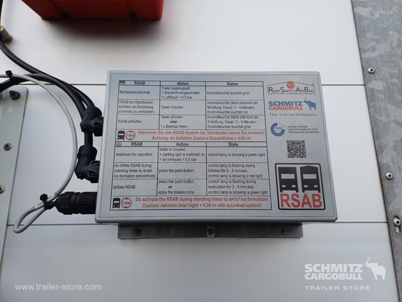 SCHMITZ Auflieger Curtainsider Standard - الخيمة نصف مقطورة: صور 3 SCHMITZ Auflieger Curtainsider Standard - الخيمة نصف مقطورة: صور 3