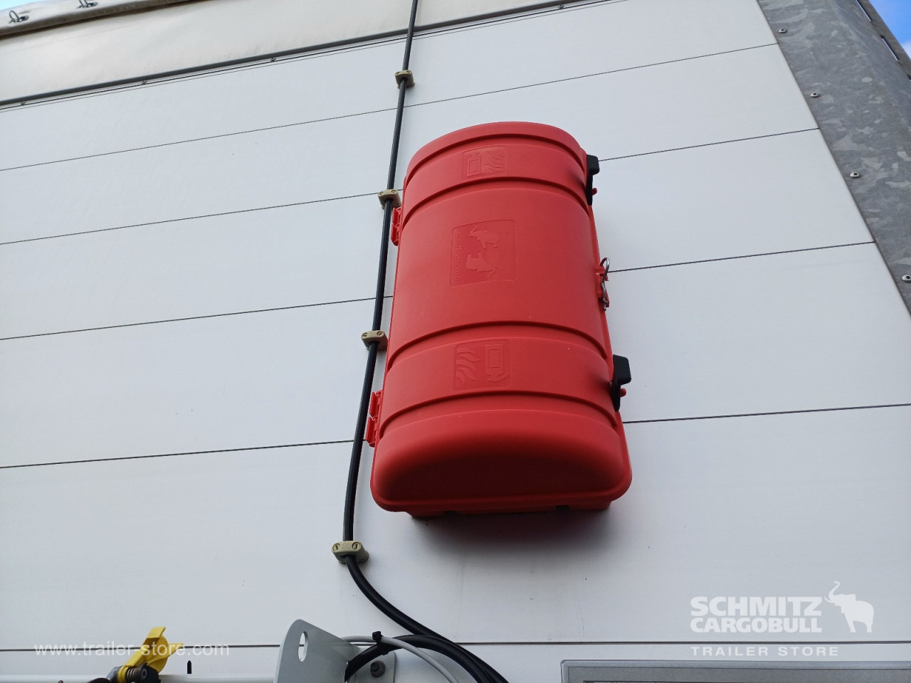 SCHMITZ Auflieger Curtainsider Standard - الخيمة نصف مقطورة: صور 4 SCHMITZ Auflieger Curtainsider Standard - الخيمة نصف مقطورة: صور 4