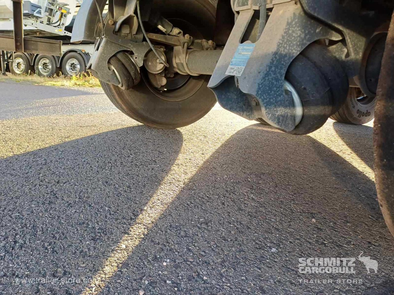 SCHMITZ Auflieger Kipper Alukastenmulde 44m³ - قلابة نصف مقطورة: صور 3 SCHMITZ Auflieger Kipper Alukastenmulde 44m³ - قلابة نصف مقطورة: صور 3