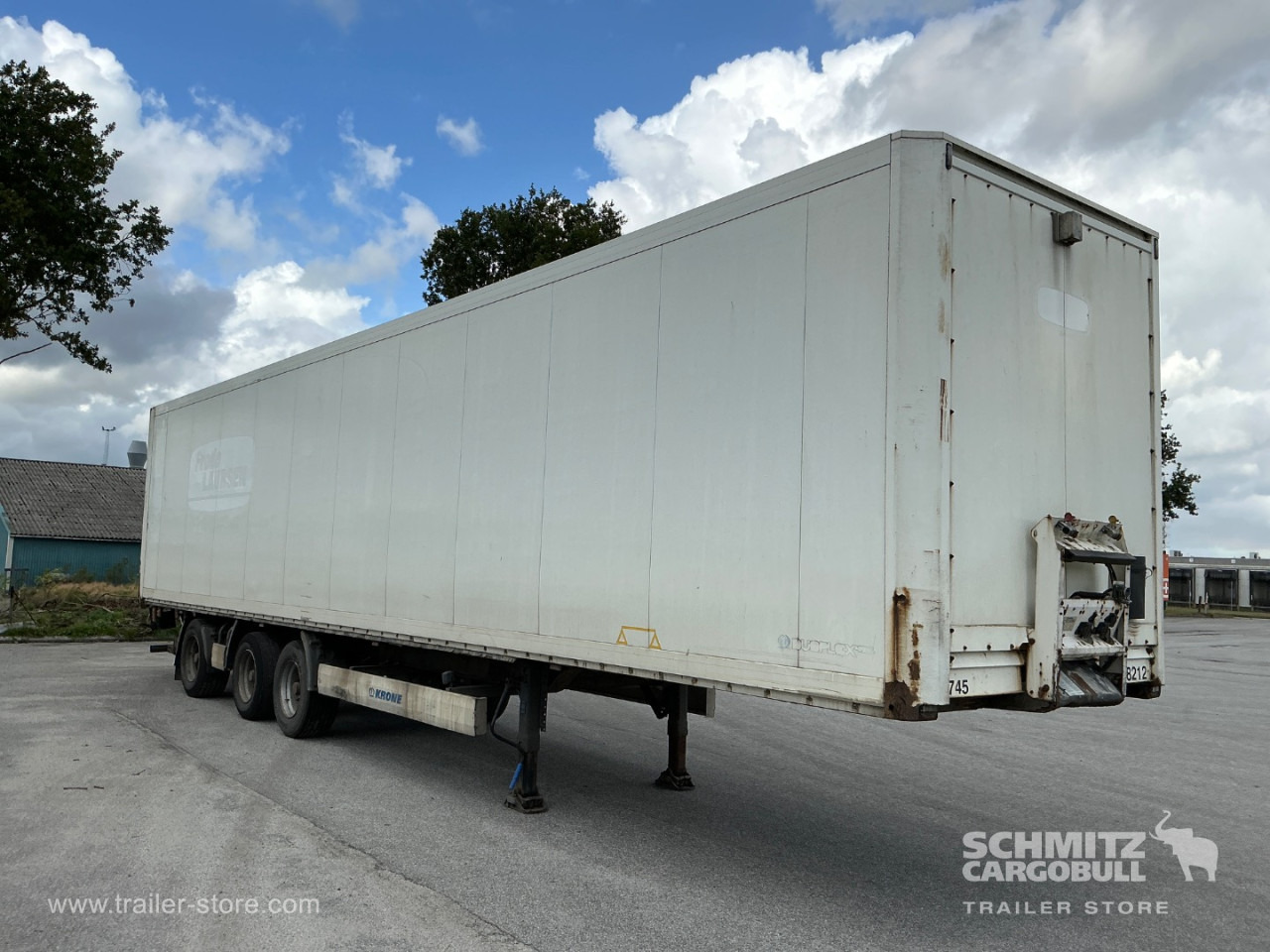 KRONE Dryfreight Standard Taillift - بصندوق مغلق نصف مقطورة: صور 1 KRONE Dryfreight Standard Taillift - بصندوق مغلق نصف مقطورة: صور 1