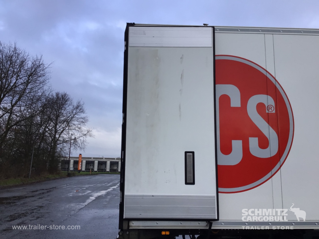 SCHMITZ Reefer Standard Double deck - متساوي نصف مقطورة: صور 4 SCHMITZ Reefer Standard Double deck - متساوي نصف مقطورة: صور 4