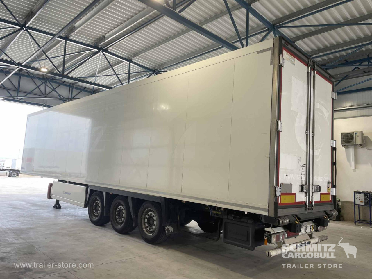 KRONE Remolque Frigo Standard - مبردة مقطورة: صور 4 KRONE Remolque Frigo Standard - مبردة مقطورة: صور 4
