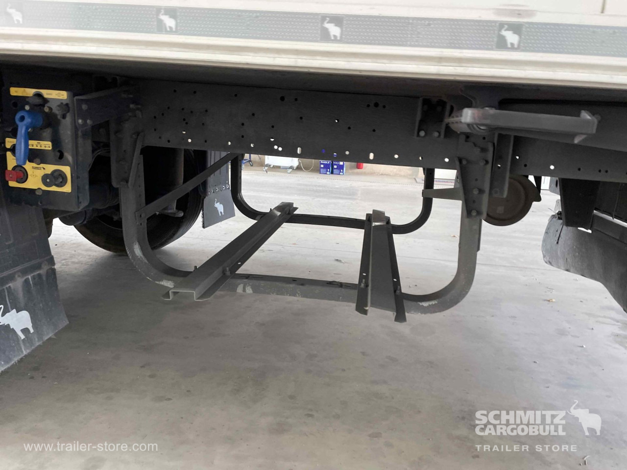 SCHMITZ Semiremolque Frigo Multitemperatura - متساوي نصف مقطورة: صور 2 SCHMITZ Semiremolque Frigo Multitemperatura - متساوي نصف مقطورة: صور 2