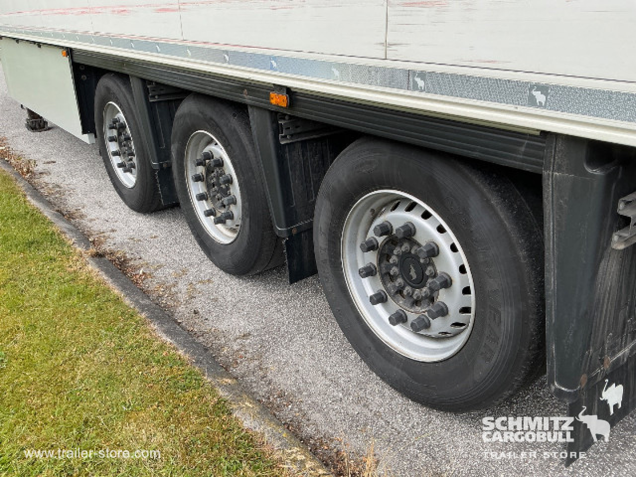 SCHMITZ Semiremolque Frigo Sistema carne colgada - متساوي نصف مقطورة: صور 5 SCHMITZ Semiremolque Frigo Sistema carne colgada - متساوي نصف مقطورة: صور 5