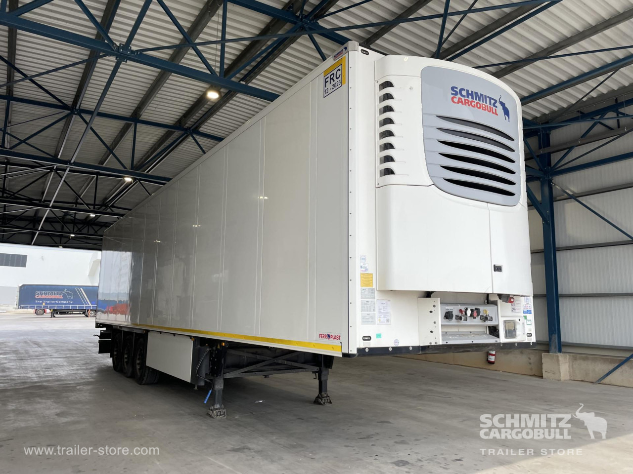 SCHMITZ Semiremolque Frigo Standard - متساوي نصف مقطورة: صور 1 SCHMITZ Semiremolque Frigo Standard - متساوي نصف مقطورة: صور 1