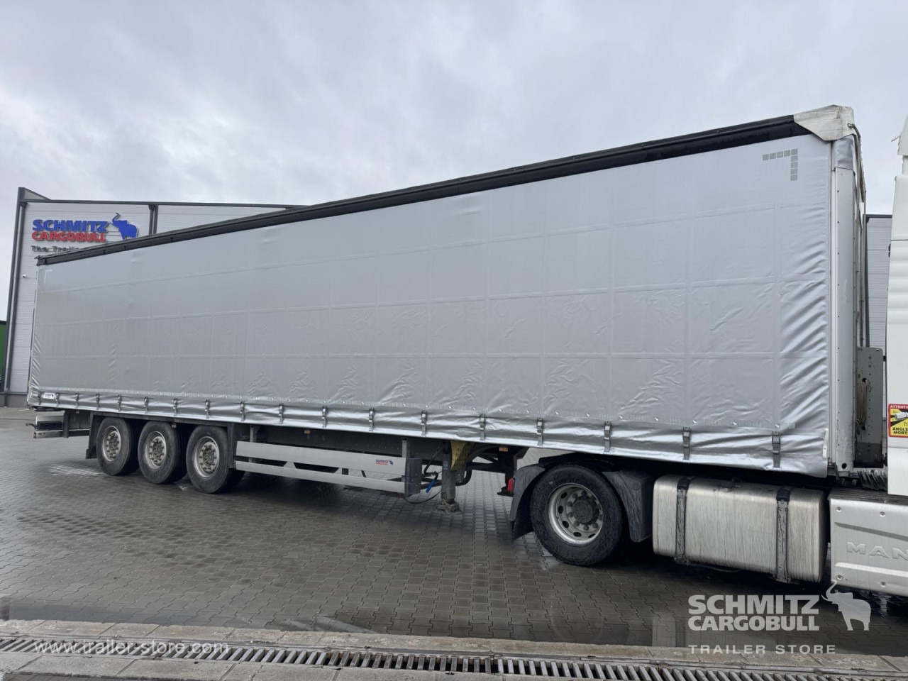 SCHMITZ Curtainsider Standard - الخيمة نصف مقطورة: صور 1 SCHMITZ Curtainsider Standard - الخيمة نصف مقطورة: صور 1