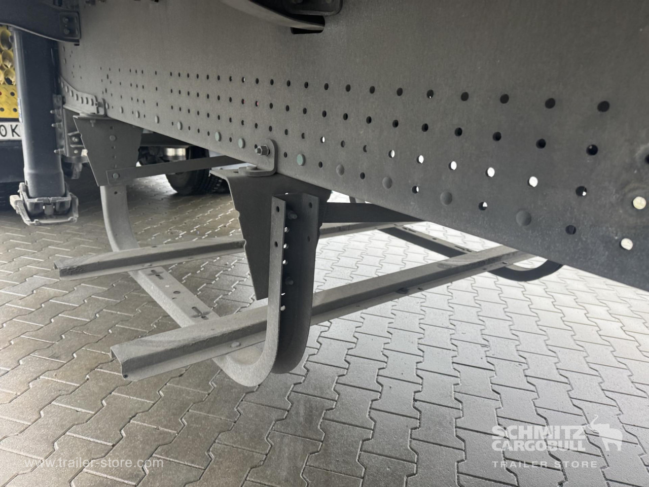 SCHMITZ Curtainsider Standard - الخيمة نصف مقطورة: صور 2 SCHMITZ Curtainsider Standard - الخيمة نصف مقطورة: صور 2