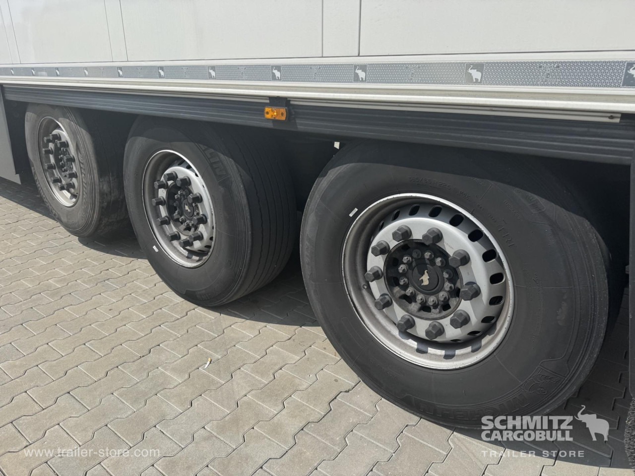 SCHMITZ Reefer Standard Double deck - متساوي نصف مقطورة: صور 2 SCHMITZ Reefer Standard Double deck - متساوي نصف مقطورة: صور 2