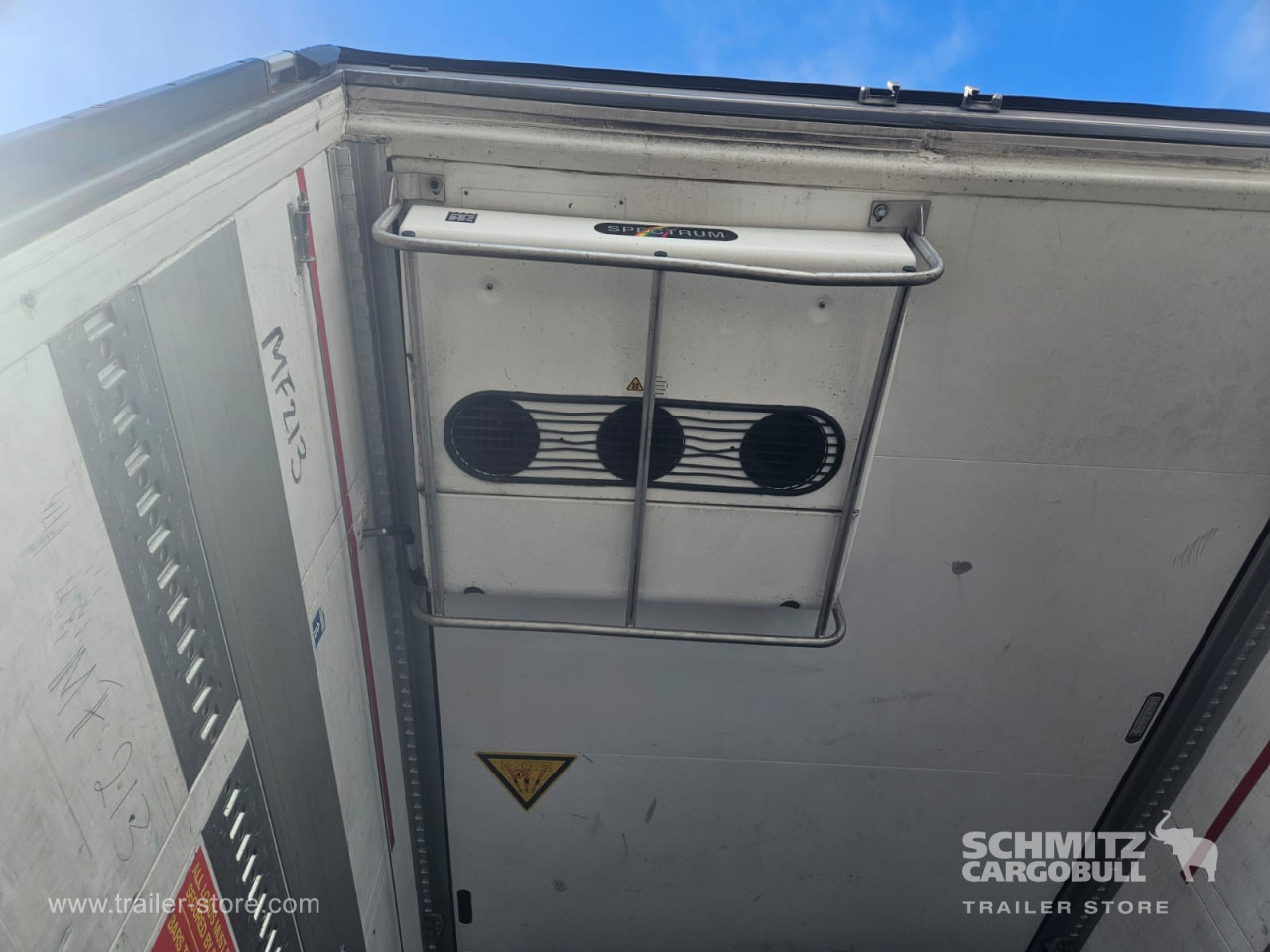 SCHMITZ Reefer Multitemp - متساوي نصف مقطورة: صور 5 SCHMITZ Reefer Multitemp - متساوي نصف مقطورة: صور 5