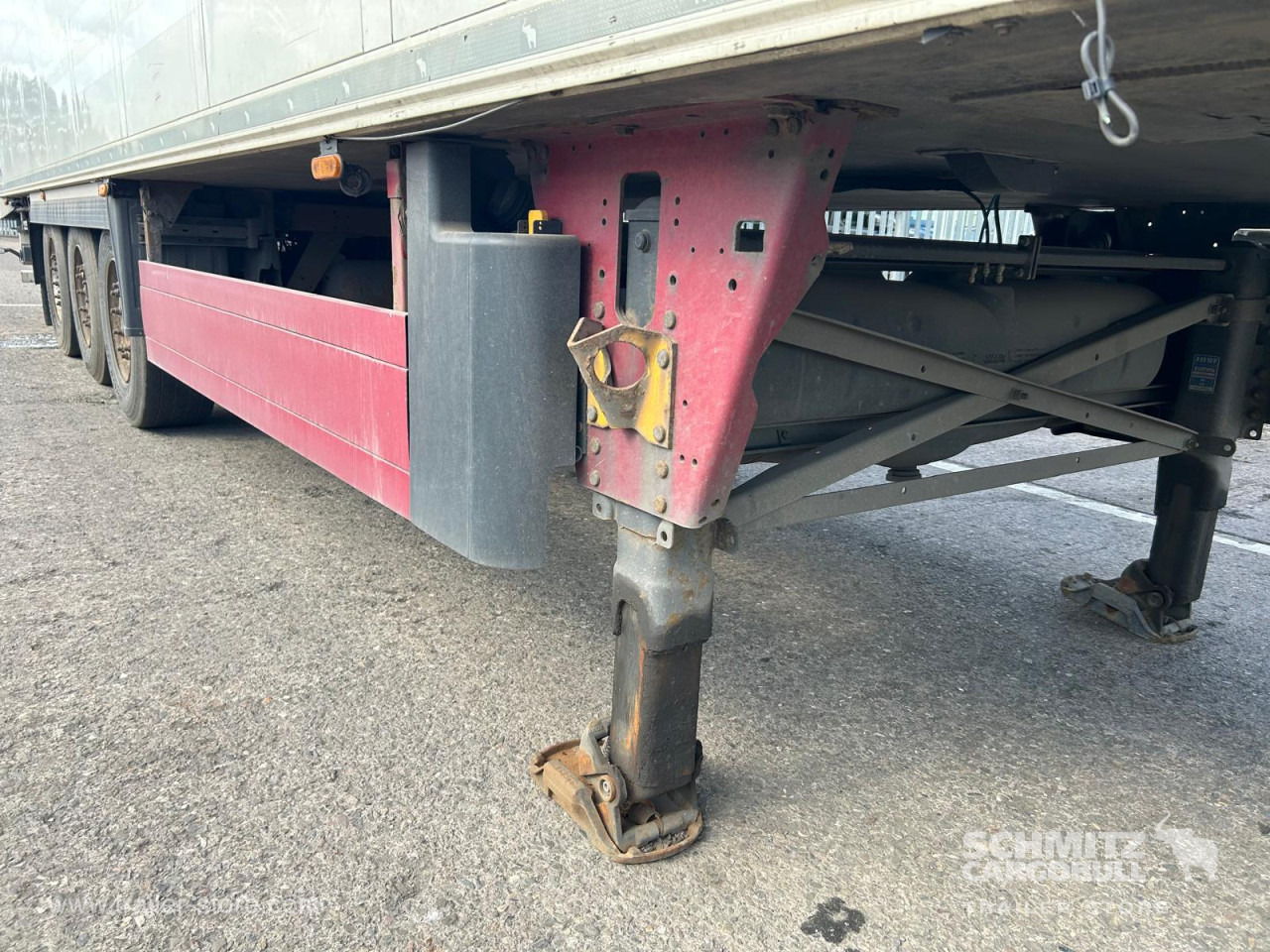 SCHMITZ Reefer Multitemp - متساوي نصف مقطورة: صور 4 SCHMITZ Reefer Multitemp - متساوي نصف مقطورة: صور 4