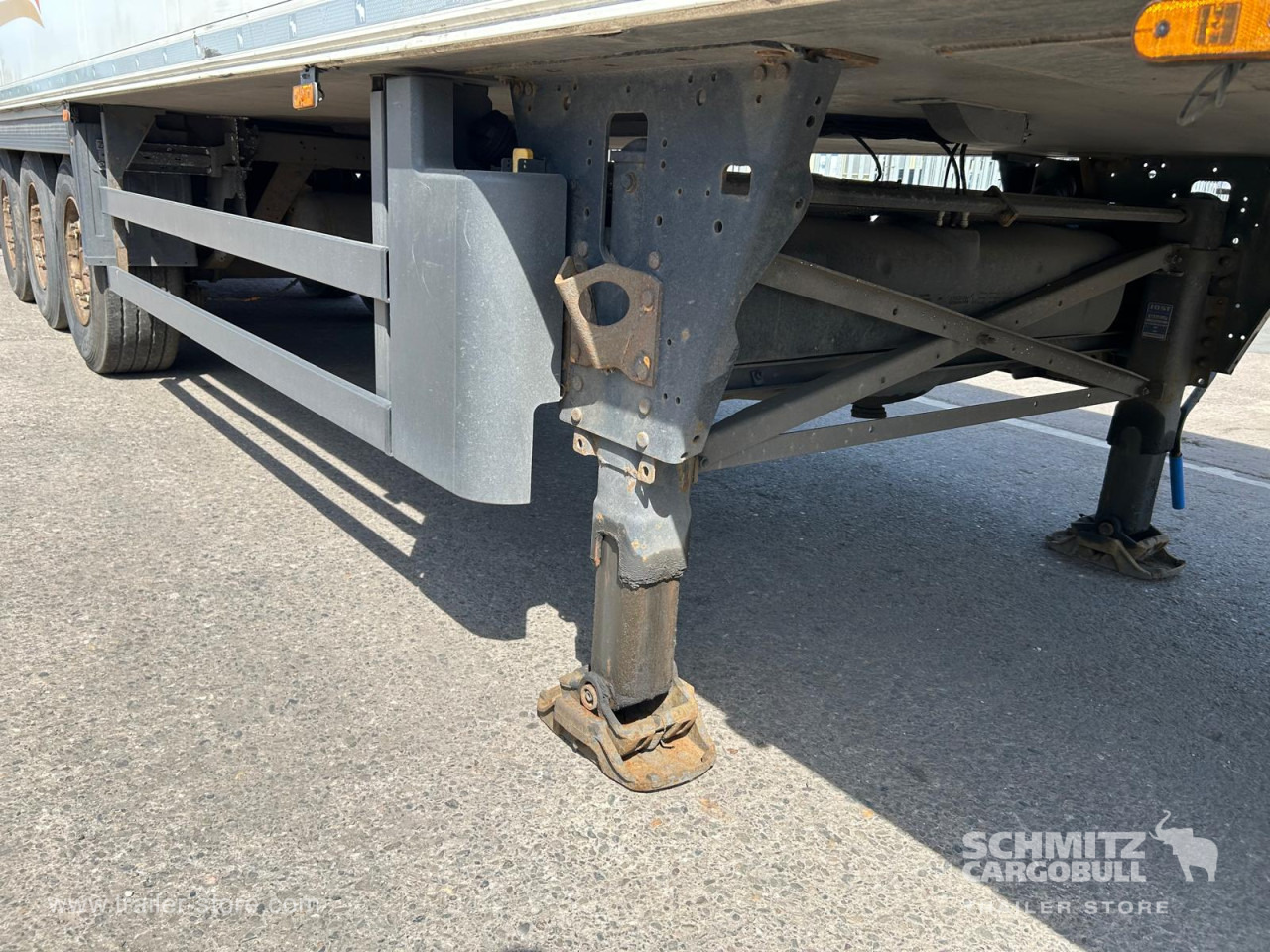 SCHMITZ Reefer Standard - متساوي نصف مقطورة: صور 2 SCHMITZ Reefer Standard - متساوي نصف مقطورة: صور 2