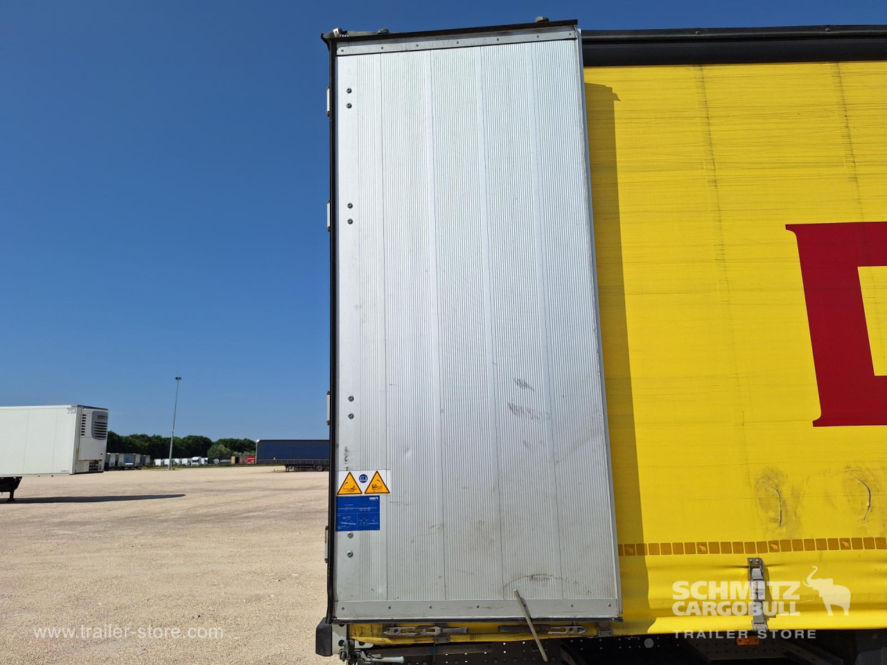SCHMITZ Curtainsider Standard - الخيمة نصف مقطورة: صور 4 SCHMITZ Curtainsider Standard - الخيمة نصف مقطورة: صور 4