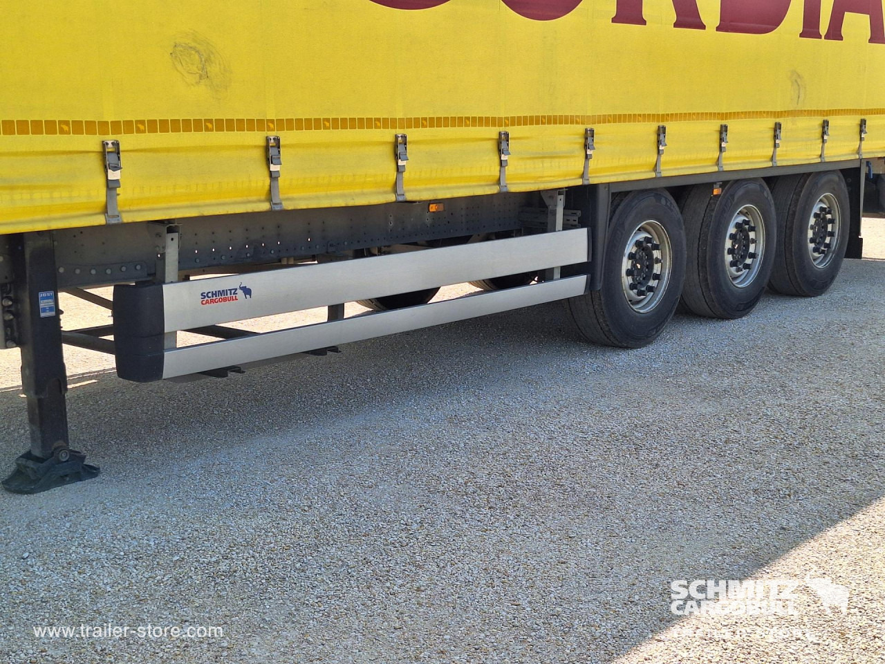 SCHMITZ Curtainsider Standard - الخيمة نصف مقطورة: صور 4 SCHMITZ Curtainsider Standard - الخيمة نصف مقطورة: صور 4