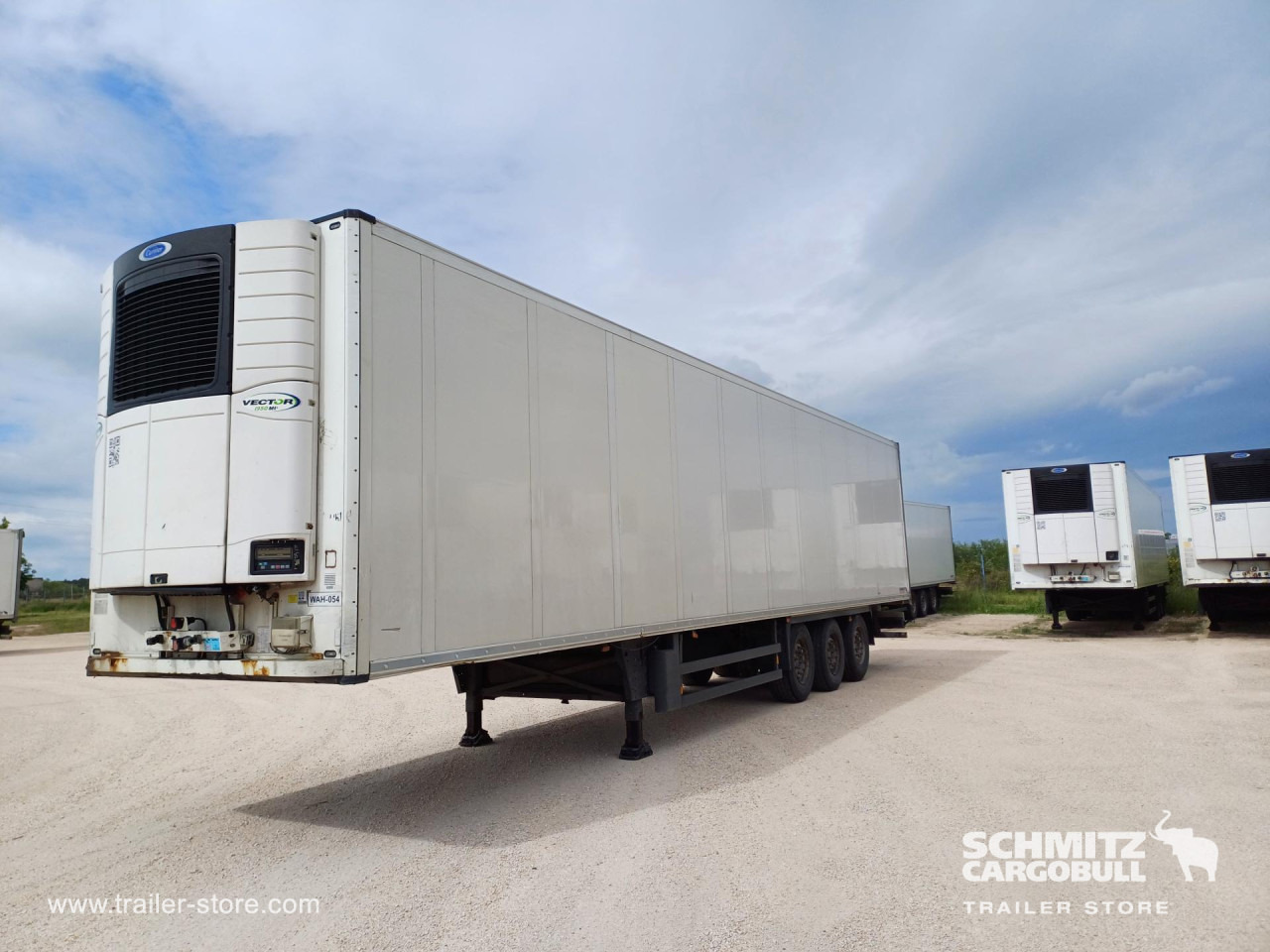 SCHMITZ Reefer Standard - متساوي نصف مقطورة: صور 1 SCHMITZ Reefer Standard - متساوي نصف مقطورة: صور 1