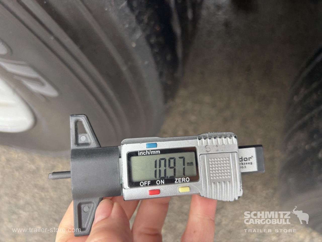 SCHMITZ Curtainsider Standard - الخيمة نصف مقطورة: صور 2 SCHMITZ Curtainsider Standard - الخيمة نصف مقطورة: صور 2