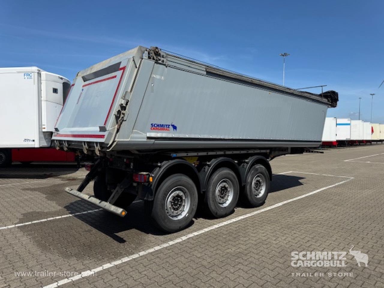 SCHMITZ Oplegger Kipper Standard 27m³ - قلابة نصف مقطورة: صور 1 SCHMITZ Oplegger Kipper Standard 27m³ - قلابة نصف مقطورة: صور 1