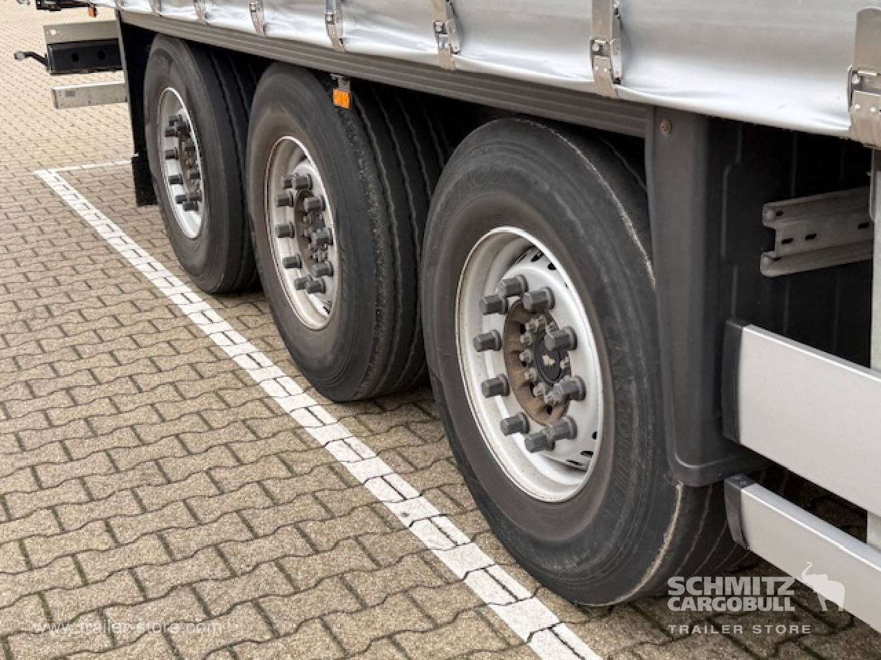 SCHMITZ Oplegger Schuifzeil Standard - الخيمة نصف مقطورة: صور 4 SCHMITZ Oplegger Schuifzeil Standard - الخيمة نصف مقطورة: صور 4