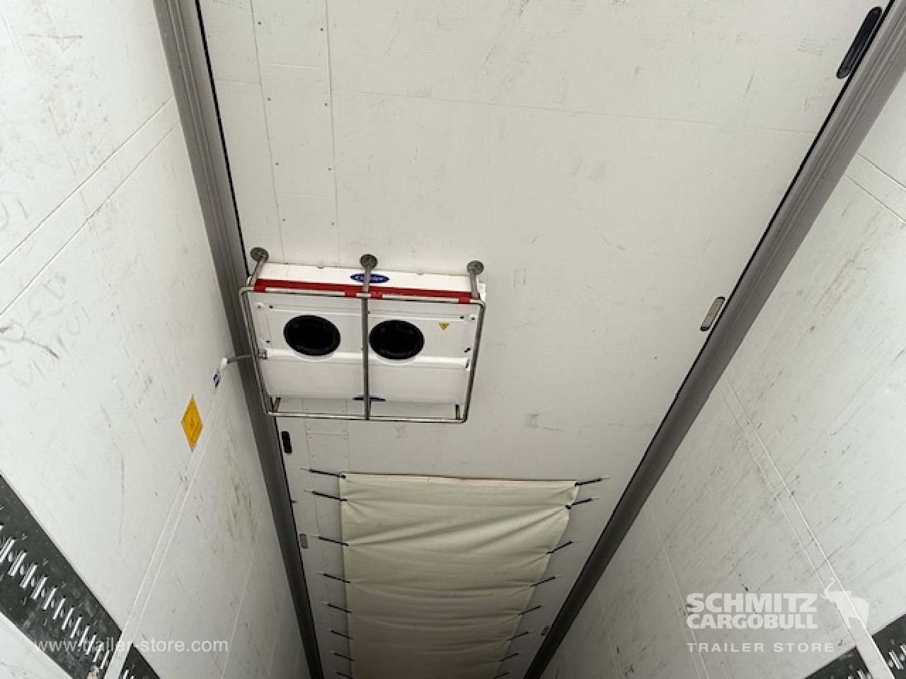 SCHMITZ Oplegger Vries Multitemp - متساوي نصف مقطورة: صور 2 SCHMITZ Oplegger Vries Multitemp - متساوي نصف مقطورة: صور 2