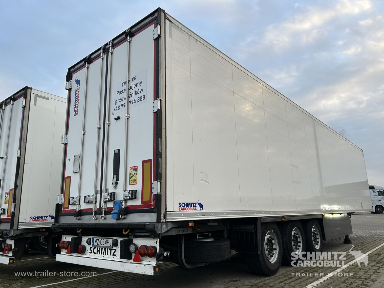 SCHMITZ Reefer Standard Double deck - متساوي نصف مقطورة: صور 2 SCHMITZ Reefer Standard Double deck - متساوي نصف مقطورة: صور 2