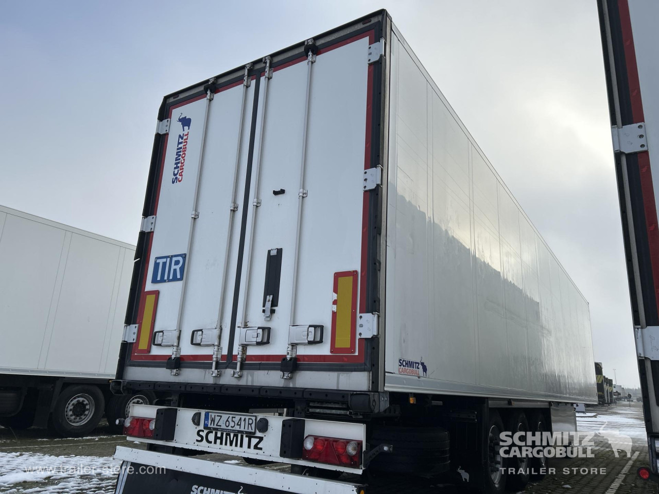 SCHMITZ Reefer Standard Double deck - متساوي نصف مقطورة: صور 2 SCHMITZ Reefer Standard Double deck - متساوي نصف مقطورة: صور 2