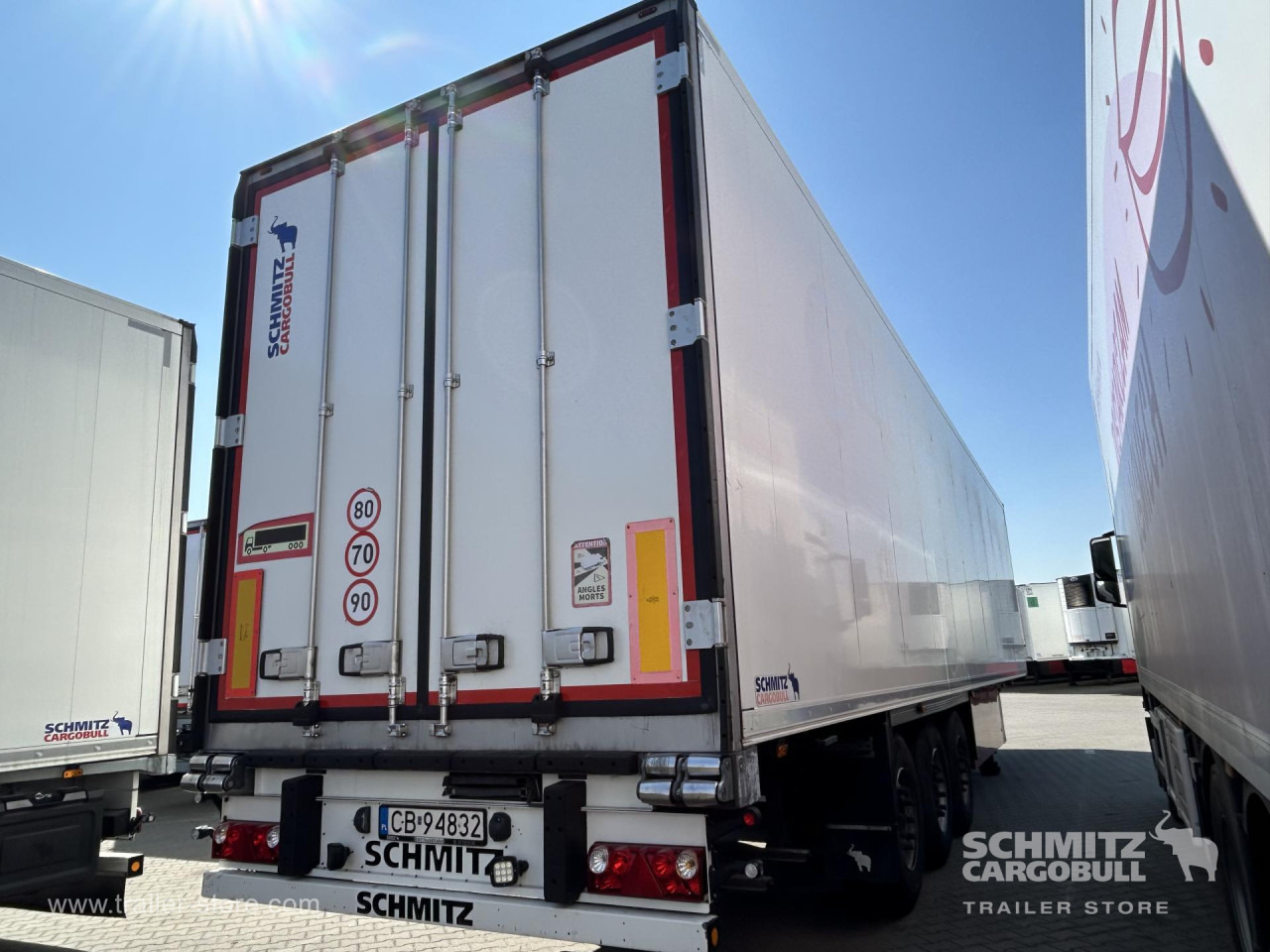 SCHMITZ Reefer Standard - متساوي نصف مقطورة: صور 5 SCHMITZ Reefer Standard - متساوي نصف مقطورة: صور 5