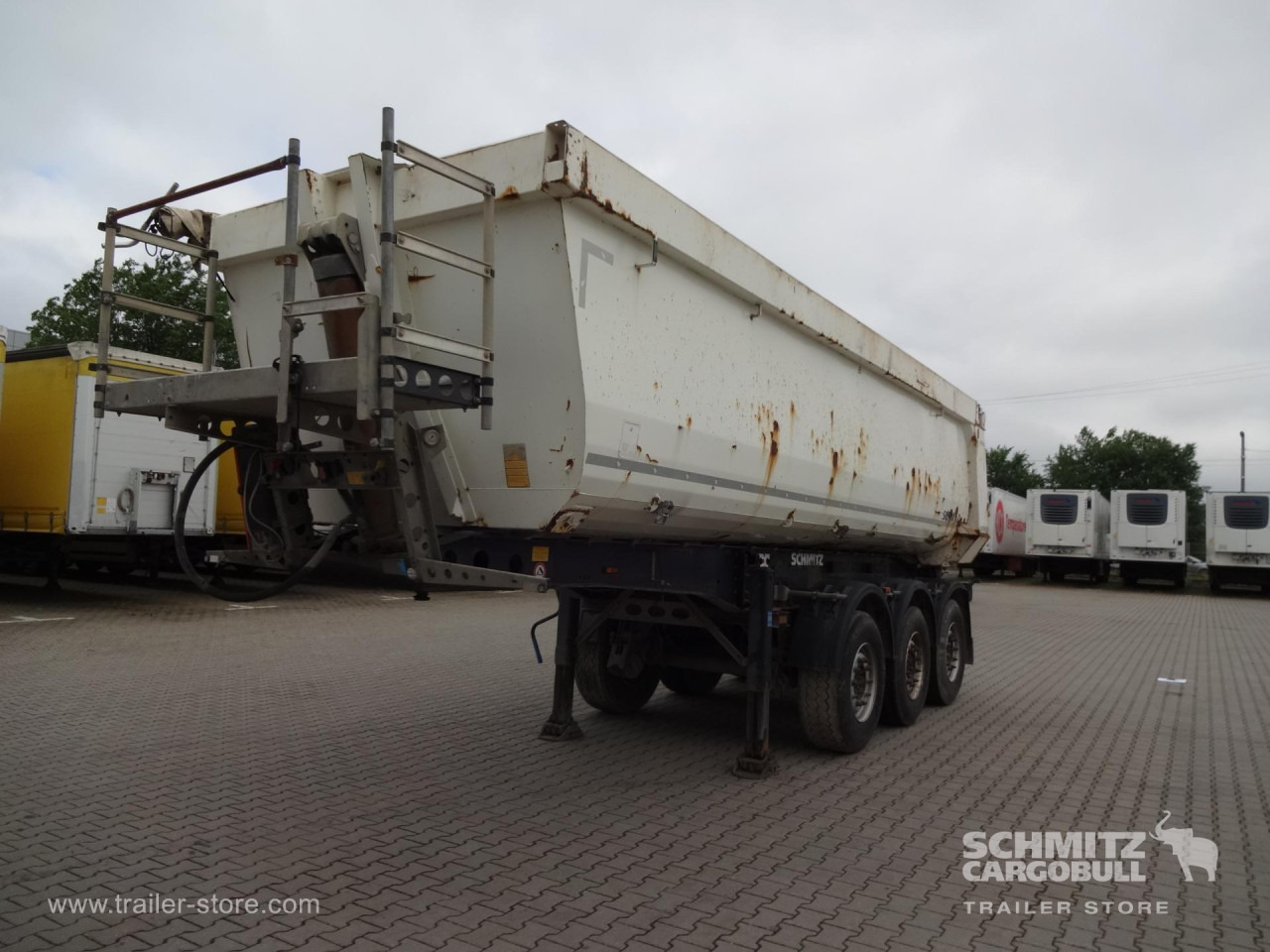 SCHMITZ Tipper Steel half pipe body 28m³ - قلابة نصف مقطورة: صور 5 SCHMITZ Tipper Steel half pipe body 28m³ - قلابة نصف مقطورة: صور 5