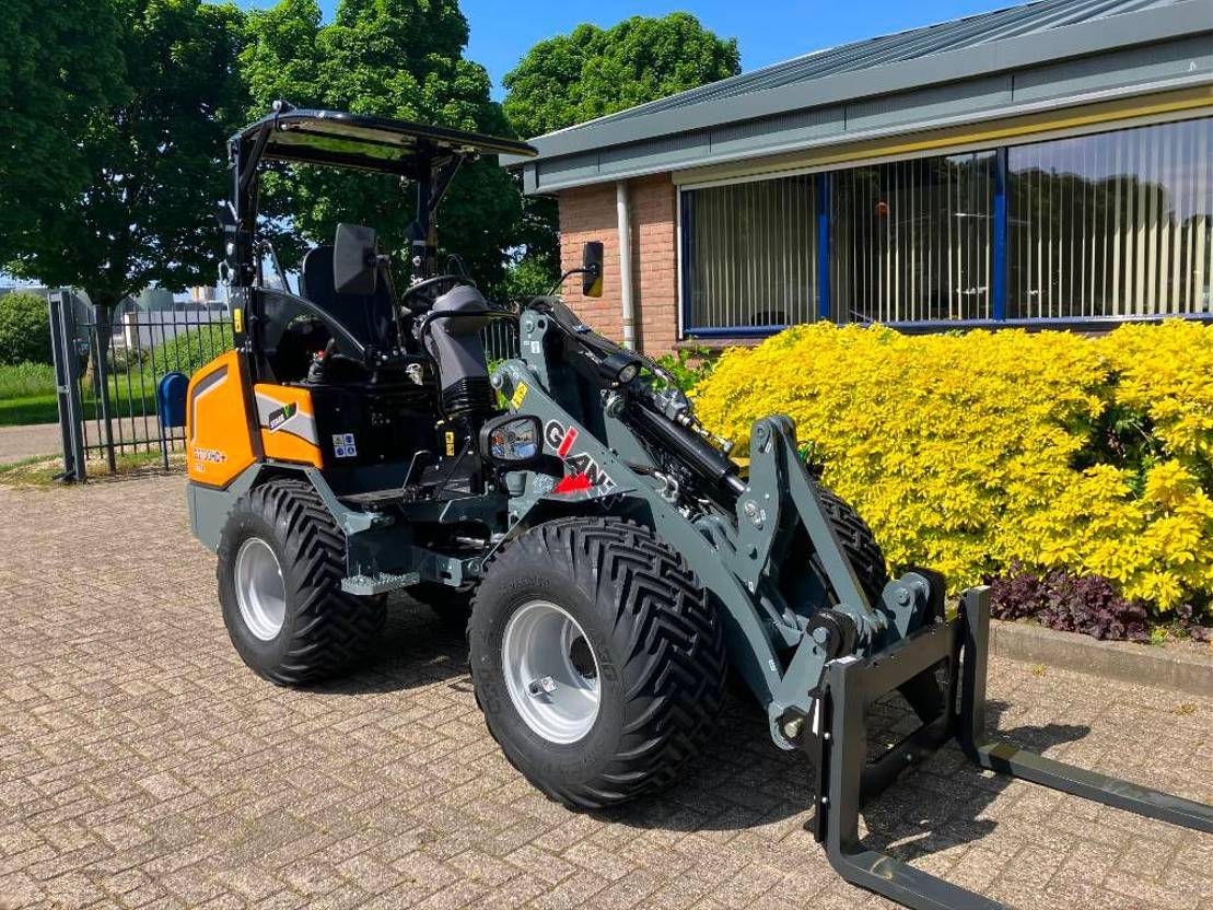 اللودر بعجل جديد Giant G 2700 X-tra HD +: صور 13