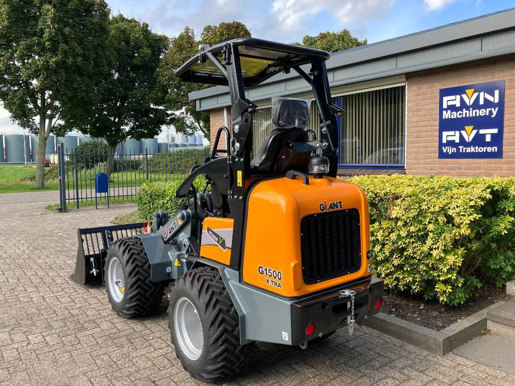 Giant Giant G 1500 Xtra - اللودر بعجل: صور 4 Giant Giant G 1500 Xtra - اللودر بعجل: صور 4