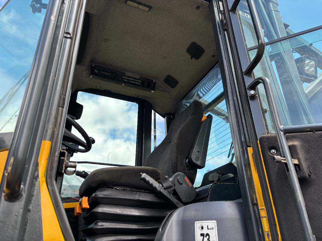 تأجير  Komatsu WA 320-5 Komatsu WA 320-5: صور 7