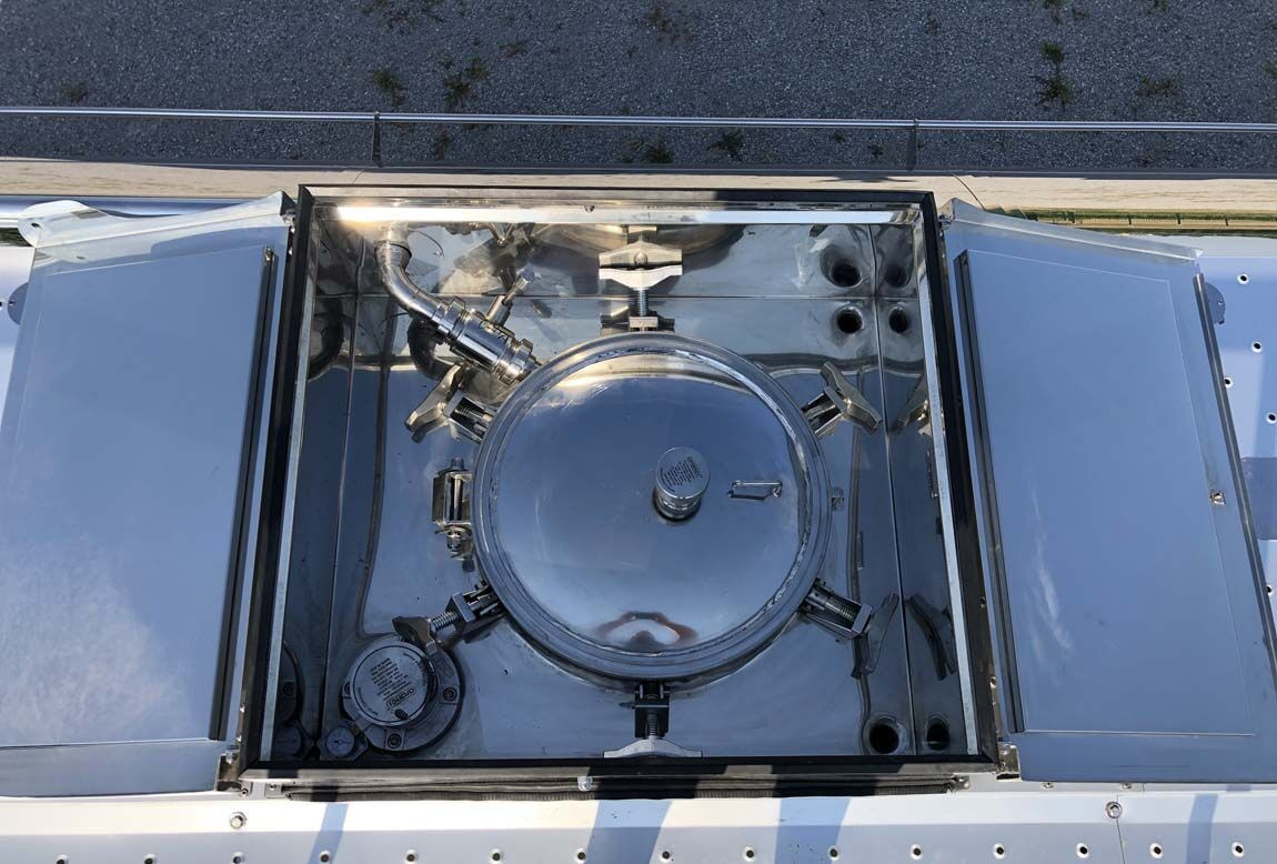 نصف مقطورة صهريج لنقل الكيماويات جديد Bata CISTERNA MODELLO CHIMICA L4BH 33.000LT NUOVA: صور 9 نصف مقطورة صهريج لنقل الكيماويات جديد Bata CISTERNA MODELLO CHIMICA L4BH 33.000LT NUOVA: صور 9