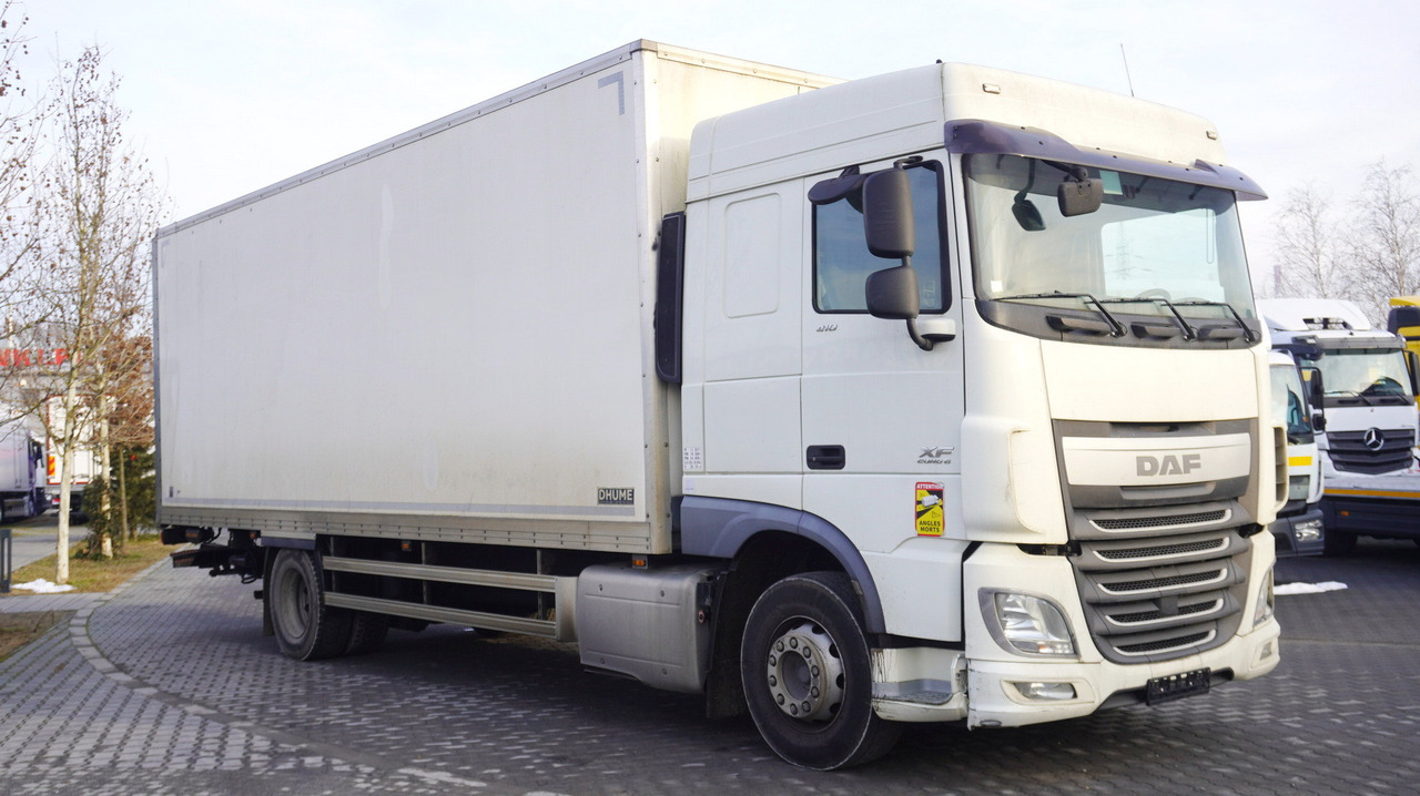 DAF XF 410 EURO 6 /410 HP / 20 EPAL / Dhollandia lift 1500 kg - بصندوق مغلق شاحنة: صور 1 DAF XF 410 EURO 6 /410 HP / 20 EPAL / Dhollandia lift 1500 kg - بصندوق مغلق شاحنة: صور 1
