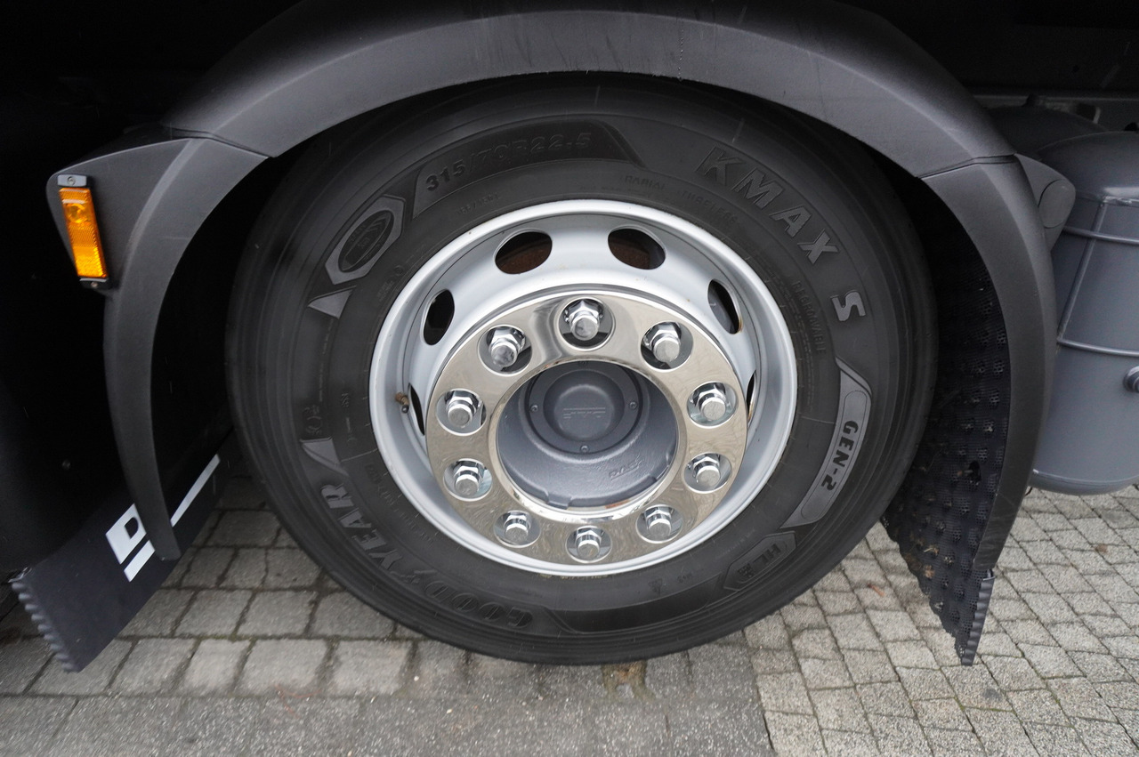 تأجير DAF XF 480 E6 6x2 / NEW Lamberet Refrigerator 18 pallets / 260000 km DAF XF 480 E6 6x2 / NEW Lamberet Refrigerator 18 pallets / 260000 km: صور 13 تأجير DAF XF 480 E6 6x2 / NEW Lamberet Refrigerator 18 pallets / 260000 km DAF XF 480 E6 6x2 / NEW Lamberet Refrigerator 18 pallets / 260000 km: صور 13