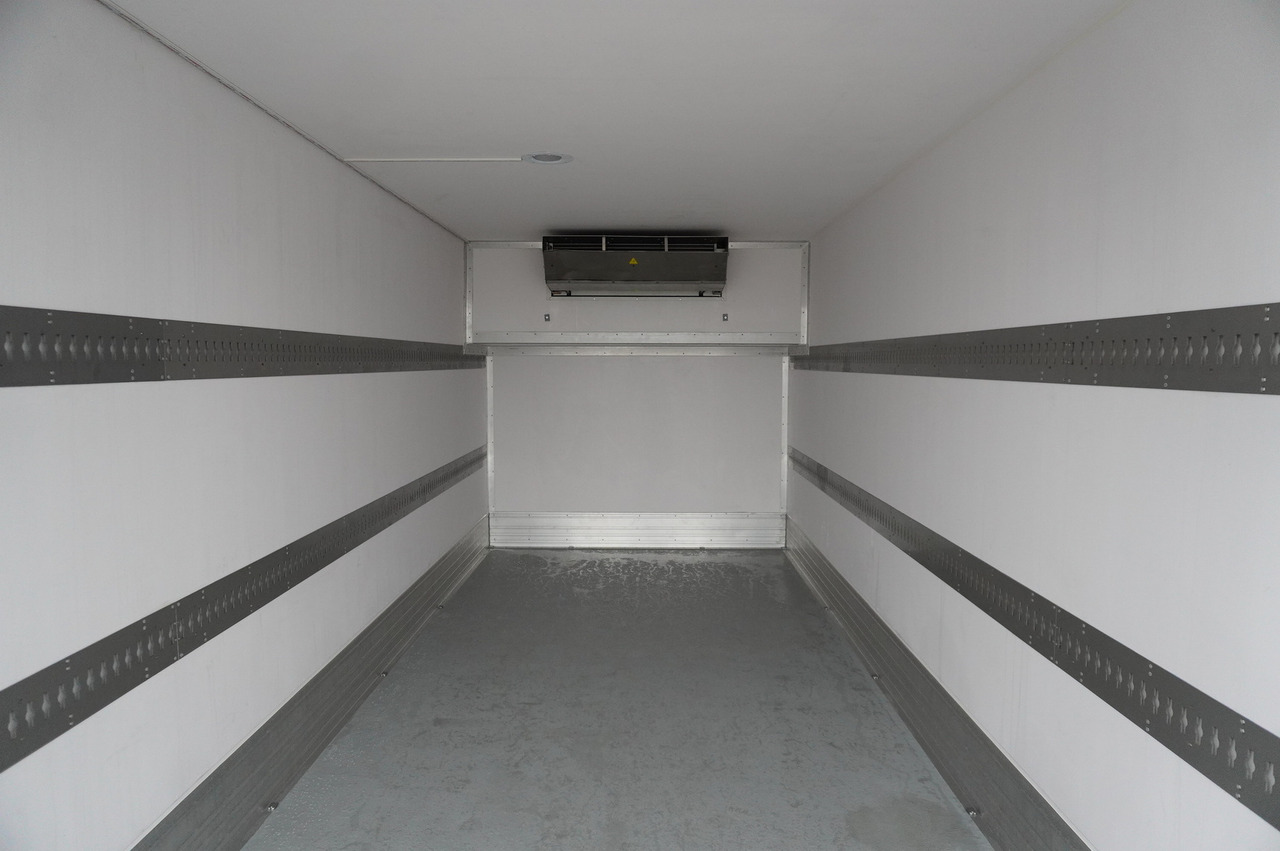 تأجير DAF XF 480 E6 6x2 / NEW Lamberet Refrigerator 18 pallets / 260000 km DAF XF 480 E6 6x2 / NEW Lamberet Refrigerator 18 pallets / 260000 km: صور 21 تأجير DAF XF 480 E6 6x2 / NEW Lamberet Refrigerator 18 pallets / 260000 km DAF XF 480 E6 6x2 / NEW Lamberet Refrigerator 18 pallets / 260000 km: صور 21