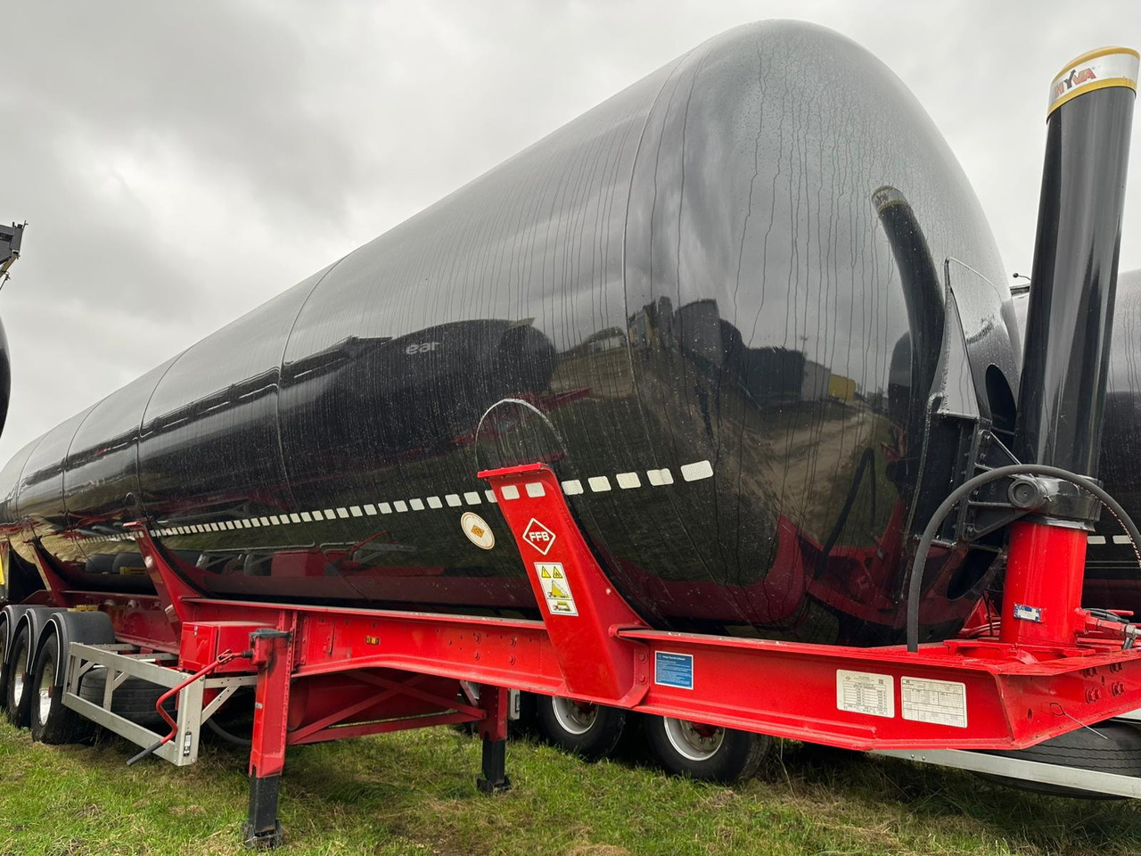 FELDBINDER 334C 15 A-1-1-40 Silo tank / 66 m3 / 2022 / 20 units - بلكر: صور 3 FELDBINDER 334C 15 A-1-1-40 Silo tank / 66 m3 / 2022 / 20 units - بلكر: صور 3