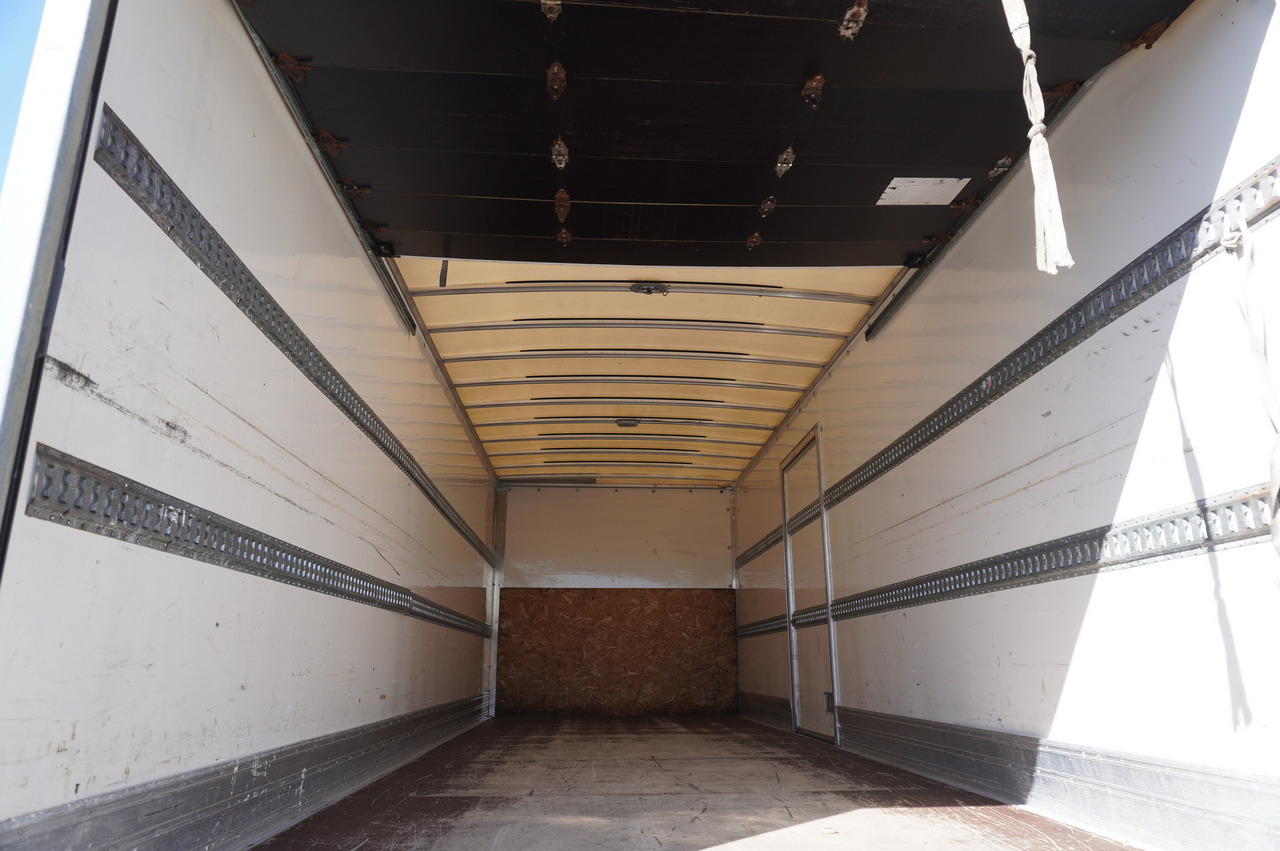 IVECO 120-190 / 160 thousand km !!! / Box 18 EPAL / Dhollandia lift 1500 kg - بصندوق مغلق شاحنة: صور 5 IVECO 120-190 / 160 thousand km !!! / Box 18 EPAL / Dhollandia lift 1500 kg - بصندوق مغلق شاحنة: صور 5